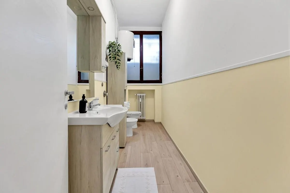 San Siro-Fiera Milano City Life Checkin H24 6 Pax Appartement